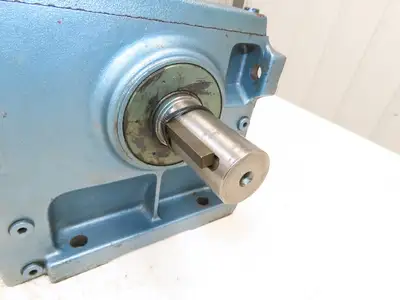 Sew-Eurodrive S60DT80N4BHR Gearbox for Gearmotor 98:1 Reducer 1Hp 17rpm RH