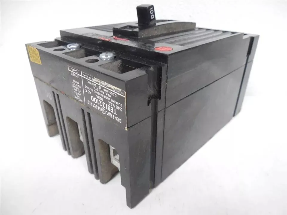 General Electric TEB132100 Circuit Breaker 100 Amps 240VAC Used