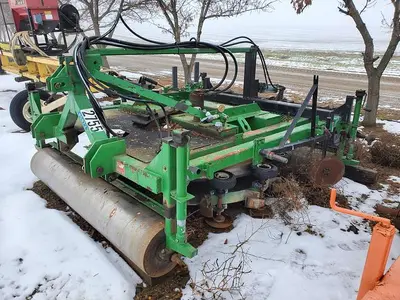 USED AMAC 80"