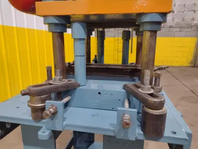 12 TON AIRAM PNEUMATIC CUTOFF PRESS: STOCK #11949