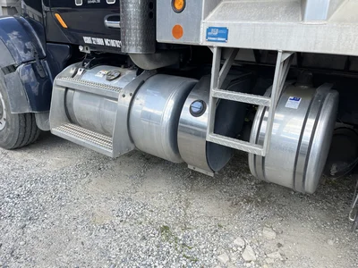Used 2017 Peterbilt 567 Tractors & Trailers Delaware US | Zadoon Equipment #1469966