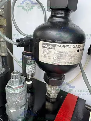 USED INTERFACE DEVICES H030/30 INTENSIFIER PUMP W/ MILLIPORE 20"X 9" X 24" ENCLOSURE