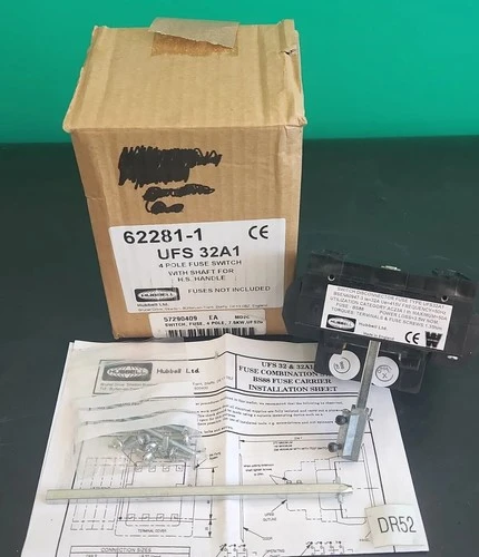 NEW Hubbell UFS 32A1
