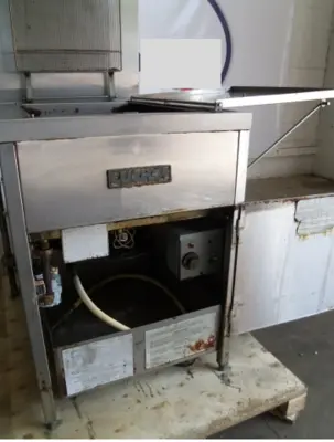 100-0052 Lucks G1826 Gas Donut Fryer w/Filtration System