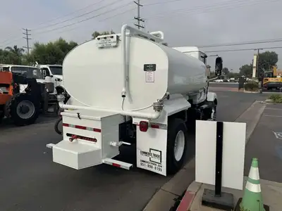 New | in-Stock 2025 MACK MD Water Trucks California US | Commerce Truck Equipment Sales #1548696
