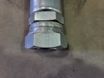 1-1/4" SAE 100R4 Suction Hose 31" Length