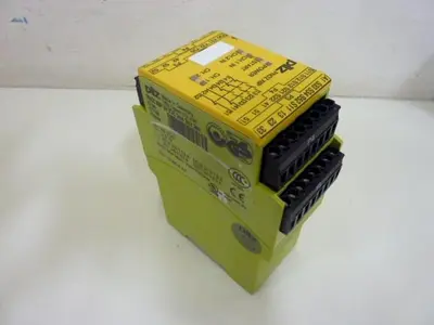 USED PILZ PNOZX8P24VDC3N/O2N/C2SO