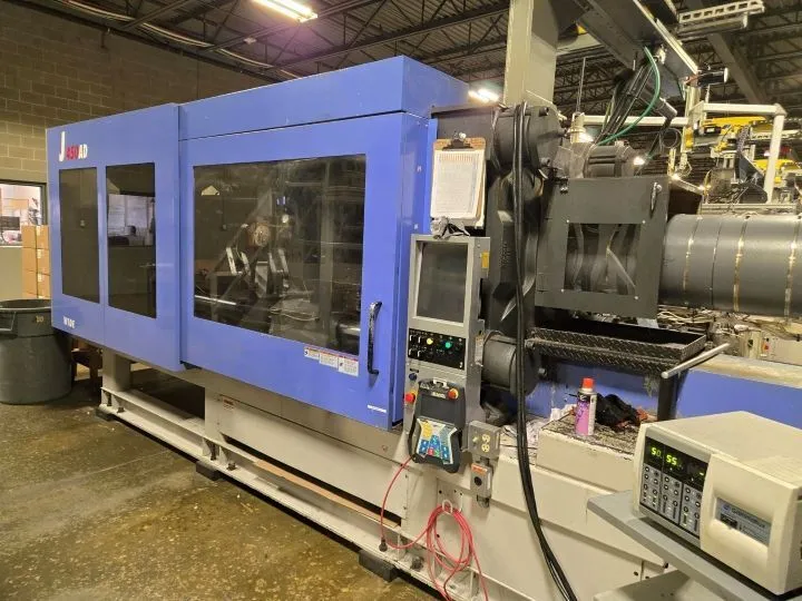 Used 2008 JSW J450AD-1400H Injection Molding Machines CA | INJECTION DEPOT #679409