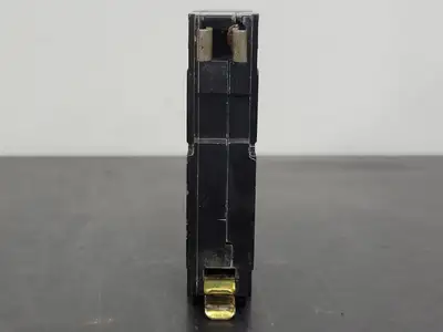 USED SQUARE D QO115