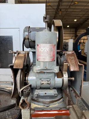 1977 BROWN & SHARPE 1020U Universal Cylindrical Grinders | GMT (5)