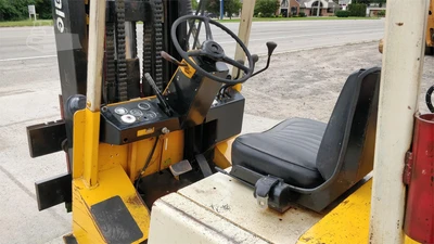 USED YALE GLC080LB