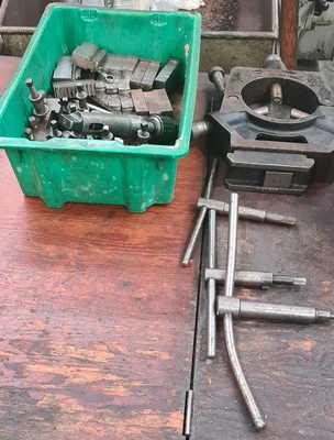 USED 2003 COLCHESTER, MADE IN ENGLAND TRIUMPH VS 2500