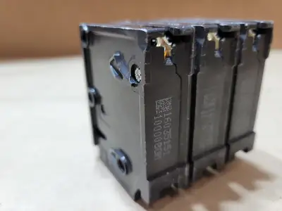 Used SIEMENS Q320 Circuit Breakers British Columbia CA | Lenmark #1488950