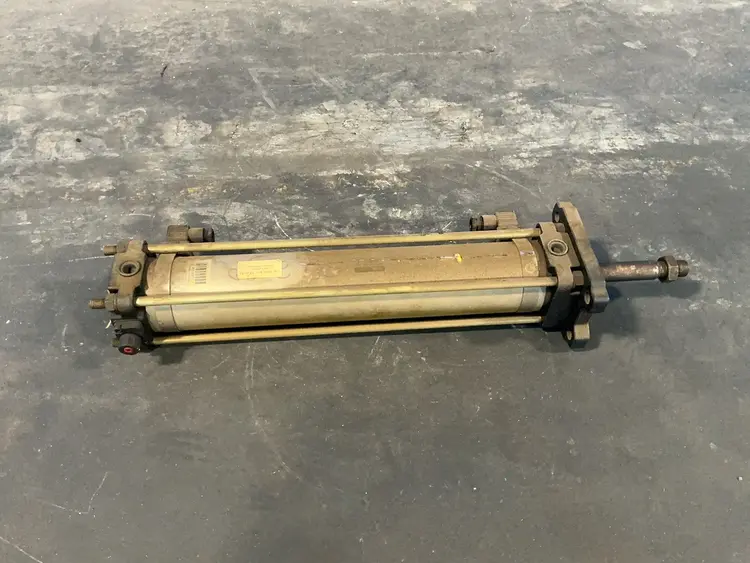 Used SMC CDBA1F80425HLA44XADC6 Pumps Ohio US | HGR 24 #1300913