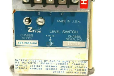USED ZTRON 402-2002-001 LEVEL SWITCH 4022002001