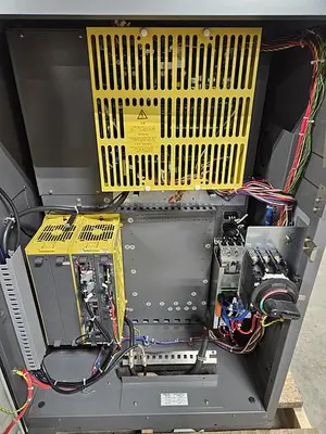 USED 2008 FANUC M-20IA