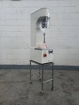 De Vecchi semiautomatic  pilfer proof capper