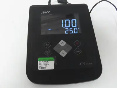 Jenco 3177 EC/TDS Conductivity/TDS/Salinity Basis Benchtop Meter 120V or 6 AAA