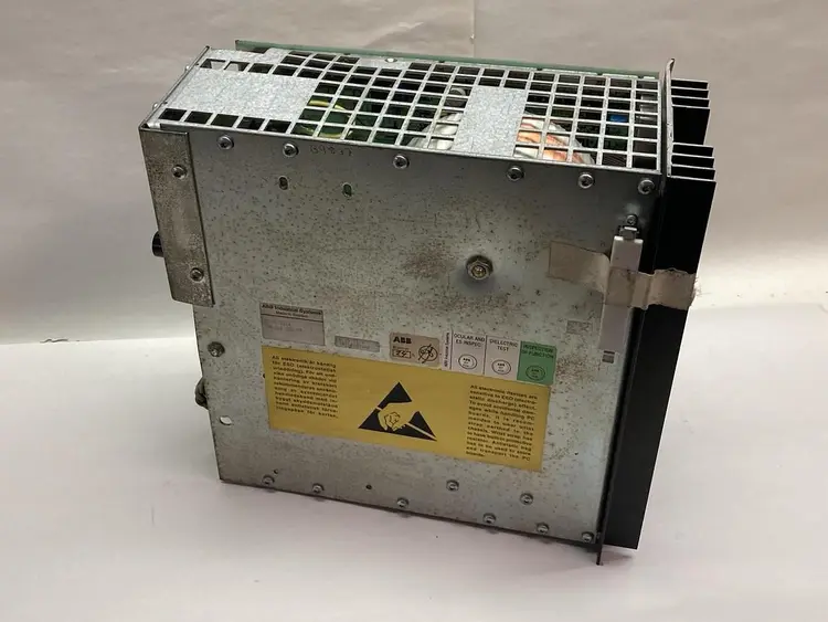 Used ABB Q1XM 331 Industrial Controls Ohio US | Surplus Asset Holdings #1485644