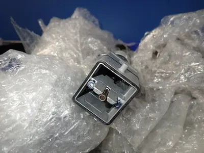 USED Electronics & Components