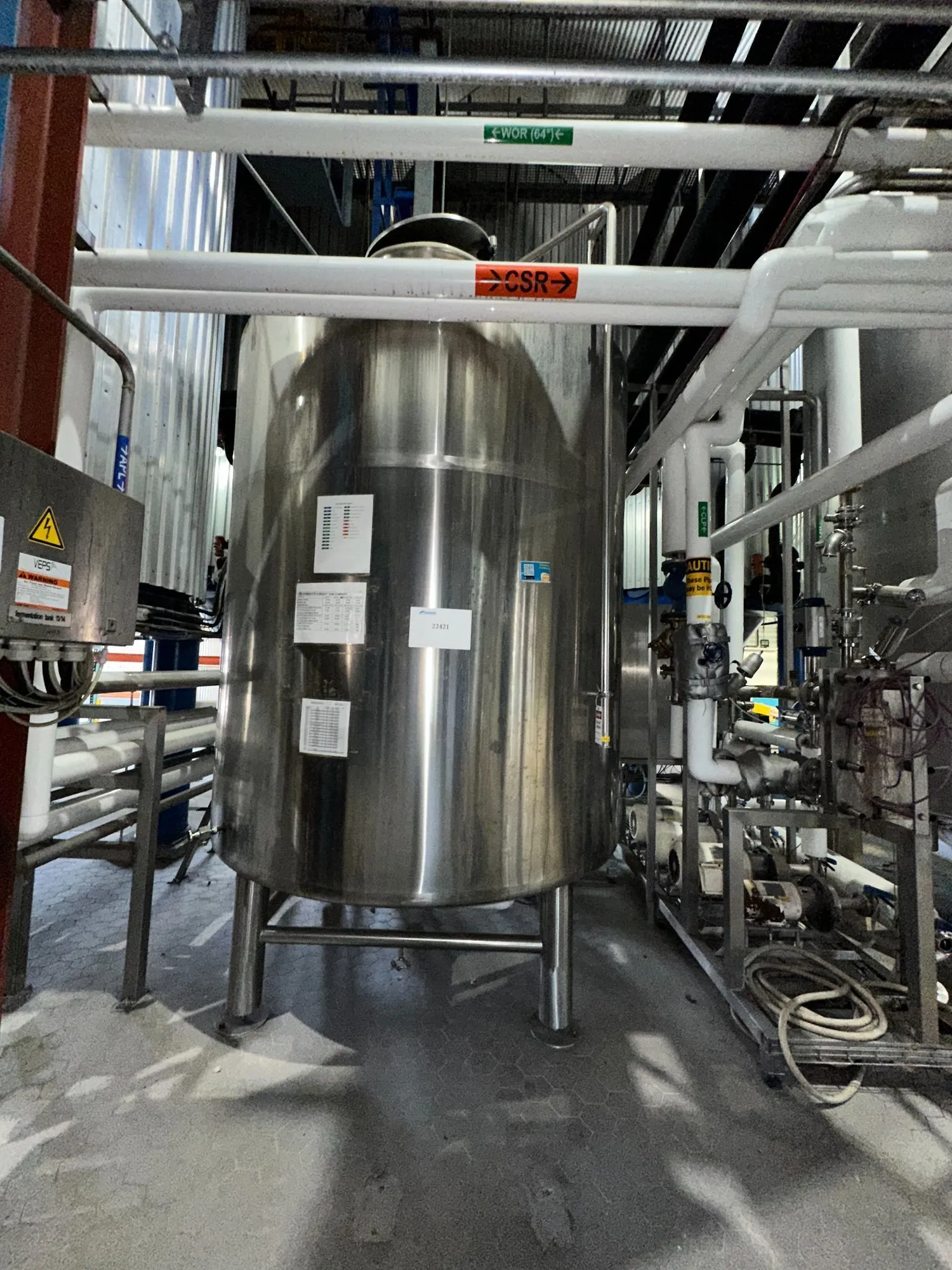 2,100 Gallon Stain;ess Steel Tank