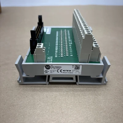 NEW ALLEN BRADLEY 1492-IFM40D24A-2