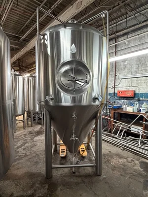 Used _UNKNOWN_ _UNKNOWN_ Fermenters / Bioreactors Indiana US | Brewhouse Equipment Group #1271300