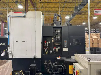 USED 2010 MAZAK VTC800E/30-SR