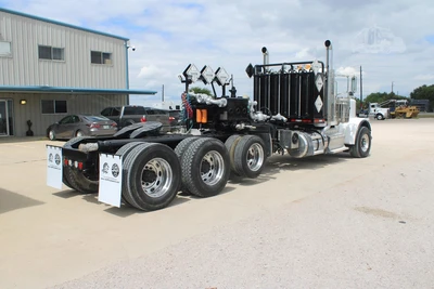 Used 2012 PETERBILT 389 Vacuum Truck Texas US | Roll Off Truck World #1491931