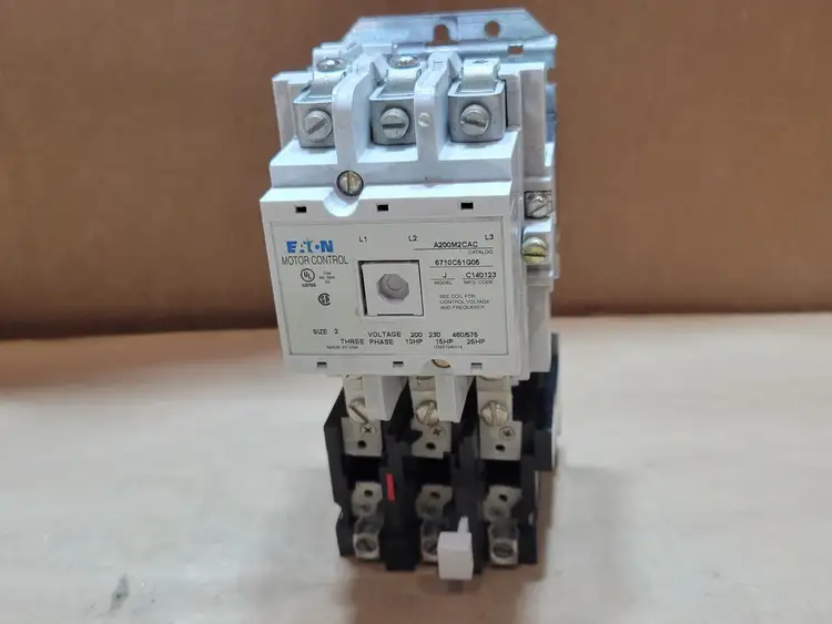 Used EATON A200M2CAC Switchgears British Columbia CA | Lenmark #913671