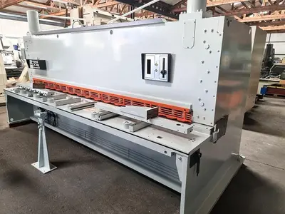 USED LVD MVC 4050 X 8 MM NC