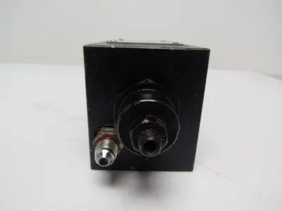 Vickers DGMX2-5-PP-BW-S-30 SystemStak Reversible Hydraulic Reducing Valve