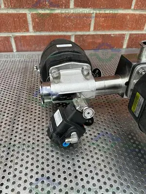 USED 5 ITT PURE-FLO STAINLESS STEEL DIAPHRAGM VALVES W/ 2" TO 1/2" SANITARY FITTING