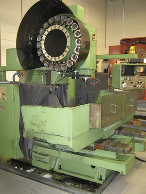 USED 1983 HITACHI SEIKI