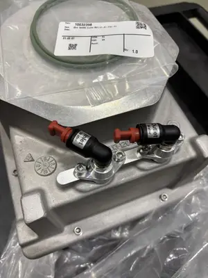 Used _UNKNOWN_ _UNKNOWN_ Chiller & Refrigeration Parts New York US | Apex Auctions #1550710