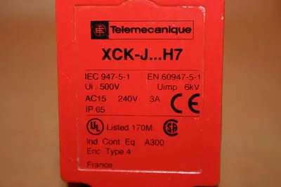 USED TELEMECANIQUE XCK J7910H7