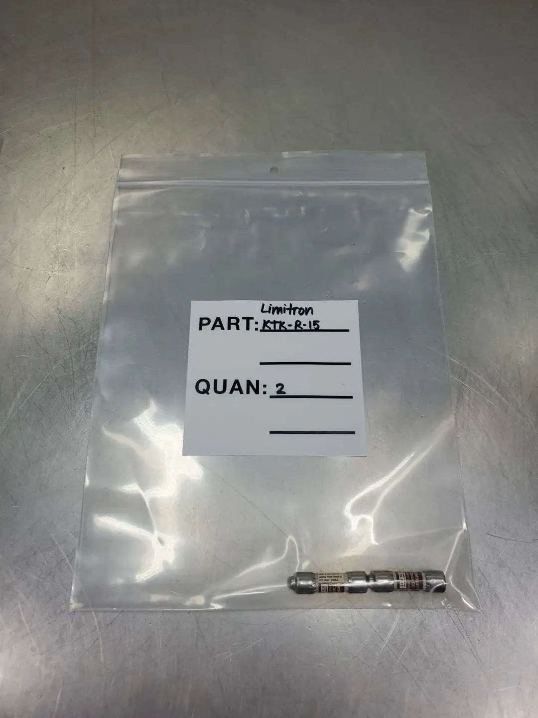 USED Bussmann KTK-R-15 Limitron Class CC Fuse, 15A, 600V, Lot of 2.