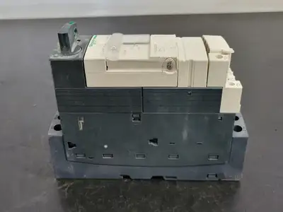 New | in-Stock SCHNEIDER ELECTRIC LUCA05FU Switchgears British Columbia CA | Lenmark #1438532
