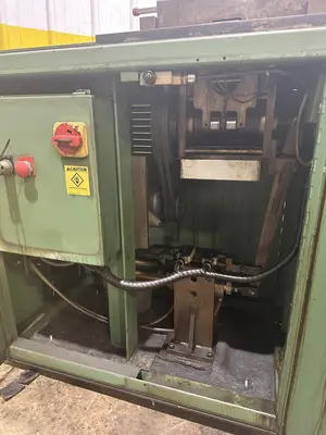 16" UTE "STRAIGHT-O-MATIC"  MODEL 250 BLADE & PART CORRECTIVE STRAIGHTENER: STOCK #10122