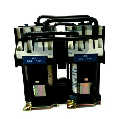 NEW TELEMECANIQUE LP2D3201GD REVERSING CONTACTOR