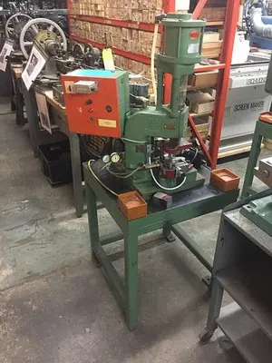2845-220 Hugold Pneumatic 3 TON Press on Stand w/PLC Dual & Palm Controls
