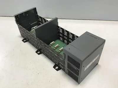 USED ALLEN BRADLEY 1746-P2 SER C / 1746-A10 SER B