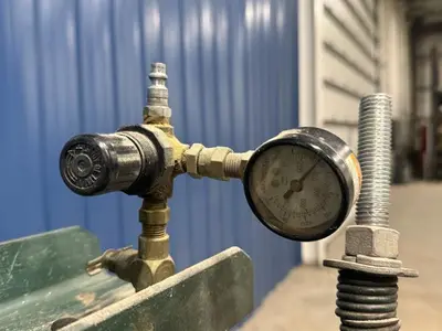 Unknown 16' Belt Conveyor with Pinch Roller