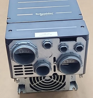 USED Schneider Electric ATV930D30N4