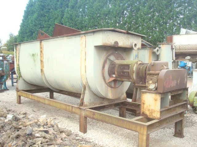 3400 L S/S Paddle Type Trough Mixer