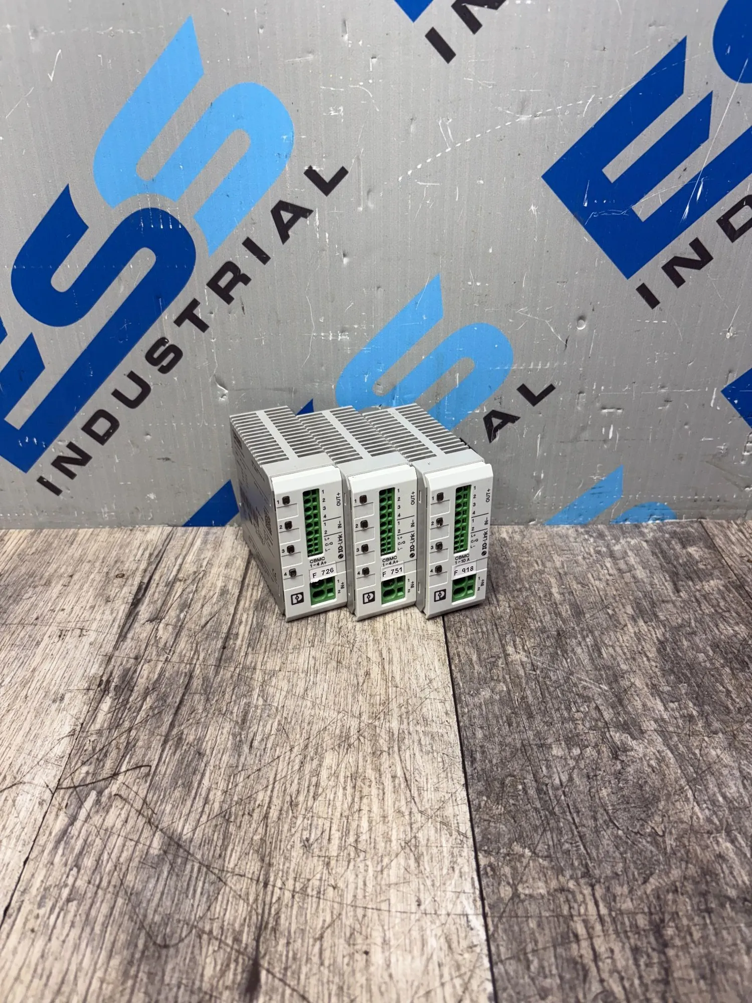 USED PHOENIX CONTACT CBMC E4 24DC