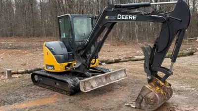 USED 2017 Deere 50G