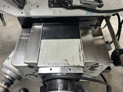 3 HP MILLTRONICS Vertical Mill