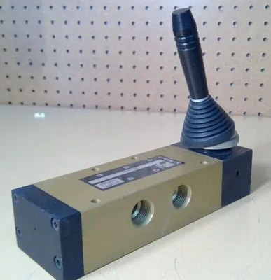 Used Pneumax _UNKNOWN_ Valves/Fittings South Carolina US | Palmetto Automation #1164719