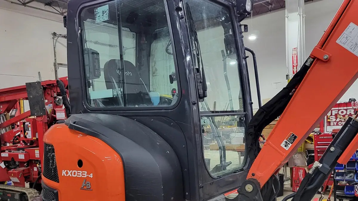 USED 2022 Kubota KX033-4